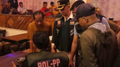 Satpol PP Padang Panggil Pemilik Warung Karaoke