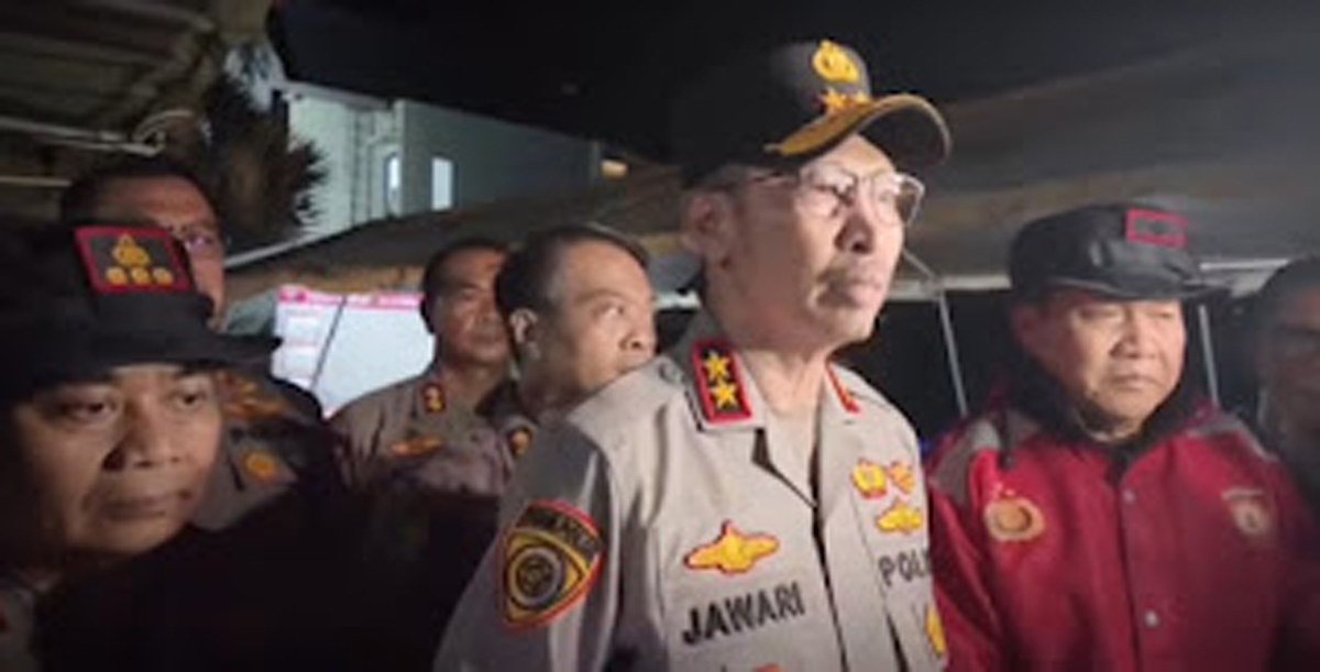 Polda Sumbar mengerahkan sekitar 300 personel gabungan