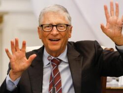 Bill Gates Peringatkan AI Bisa Picu Gejolak Ekonomi dan Pekerjaan Selama 20 Tahun