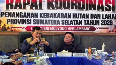 Kepala BNPB Kristomei Sianturi menekankan evaluasi efektivitas personel, alutsista, dan teknologi pemadaman dalam penanganan karhutla Sumsel.