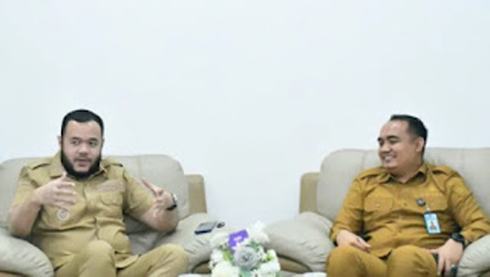Audiensi Wali Kota Padang Fadly bersama Kepala UPTD PPD.