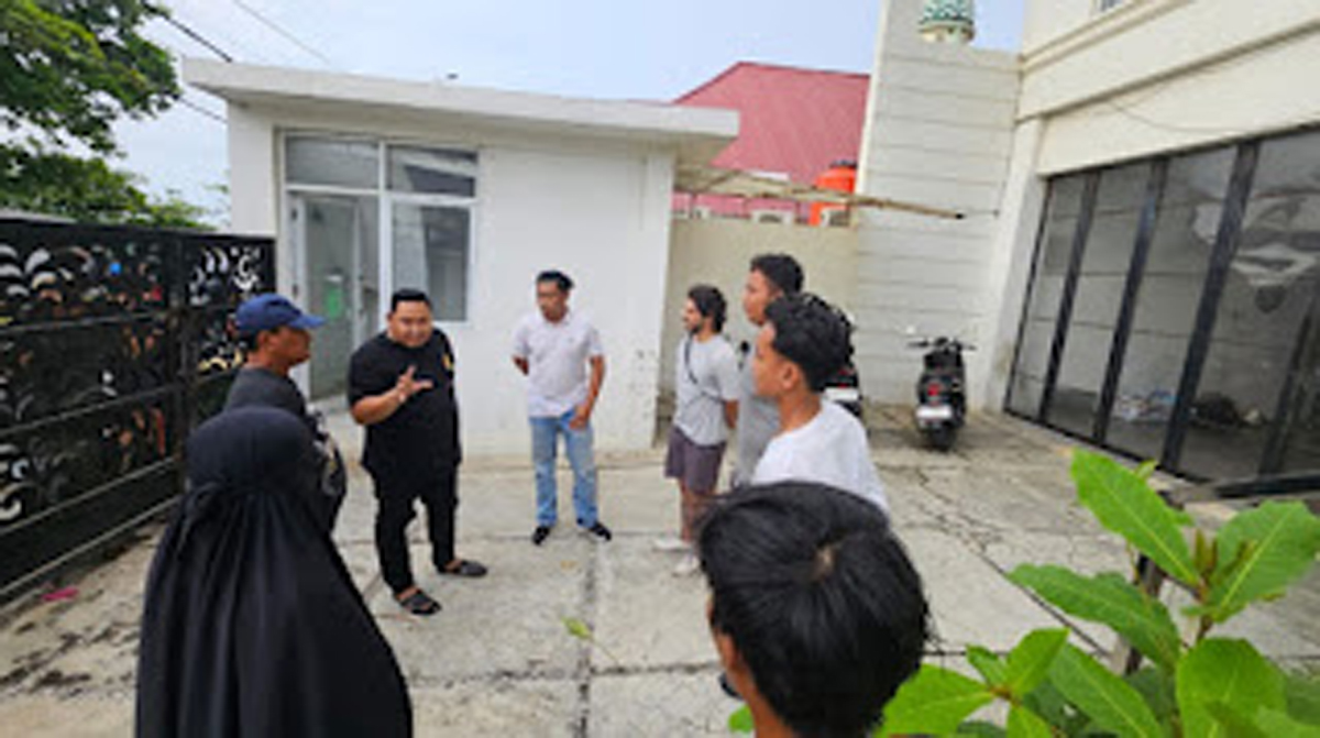 Unit POA Ditintelkam Polda Sumbar memberikan penjelasan