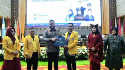 Fadly Amran Tekankan Pentingnya SDM untuk Kemajuan Padang