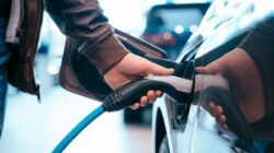 Apakah Mobil Listrik Perlu Dipanaskan? Ini Faktanya.