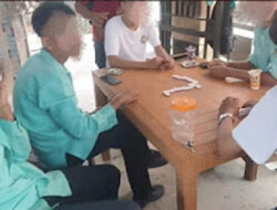 Lima Pelajar di Padang Diamankan Satpol PP Saat Main Domino