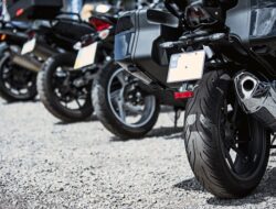 Mengapa Motor Jarang Terlihat di Eropa?
