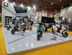 Ini Daftar Top Speed 7 Motor Listrik di Indonesia