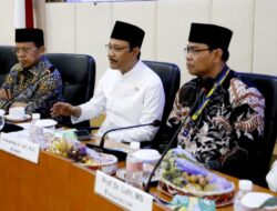 Kuliah Umum di UNP, Menteri Sosial Tegaskan Kemiskinan Harus Diakhiri dengan Pendidikan