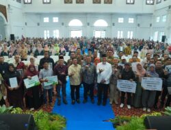 Dampingi Wamen UMKM di Bukittinggi, Mahyeldi Dorong Legalitas, Sertifikasi Halal, dan Akses Permodalan