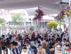 Bupati Solok Laksanakan Sholat Idul Fitri 1447 H di Nagari Koto Laweh, Tekankan Persatuan di Tengah Perbedaan