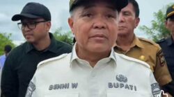 Bupati Agam Benni Warlis