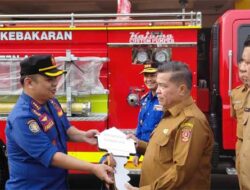 Pemkab Agam Serahkan Dua Armada Damkar, Perkuat Kesiapsiagaan Penanganan Kebakaran