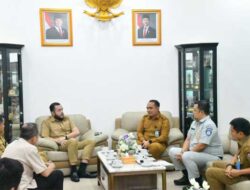JR Sumbar dan Pemko Padang Bahas Kepatuhan PKB dan SWDKLLJ Kendaraan ASN