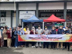 Jasa Raharja Sumbar Bagikan Masker dan Sosialisasikan Diskon Pajak Kendaraan Umum di Terminal Aur Kuning
