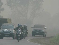 Kabut Asap Kian Pekat, Pelajar Solok Selatan Pulang Lebih Awal dan PJJ Diberlakukan