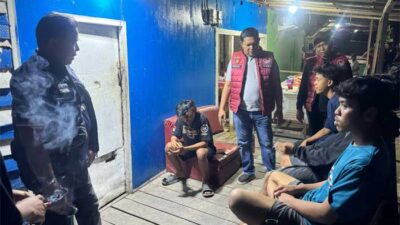 Razia Narkoba di Kapuas dua orang dinyatakan positif methamphetamine usai tes urine